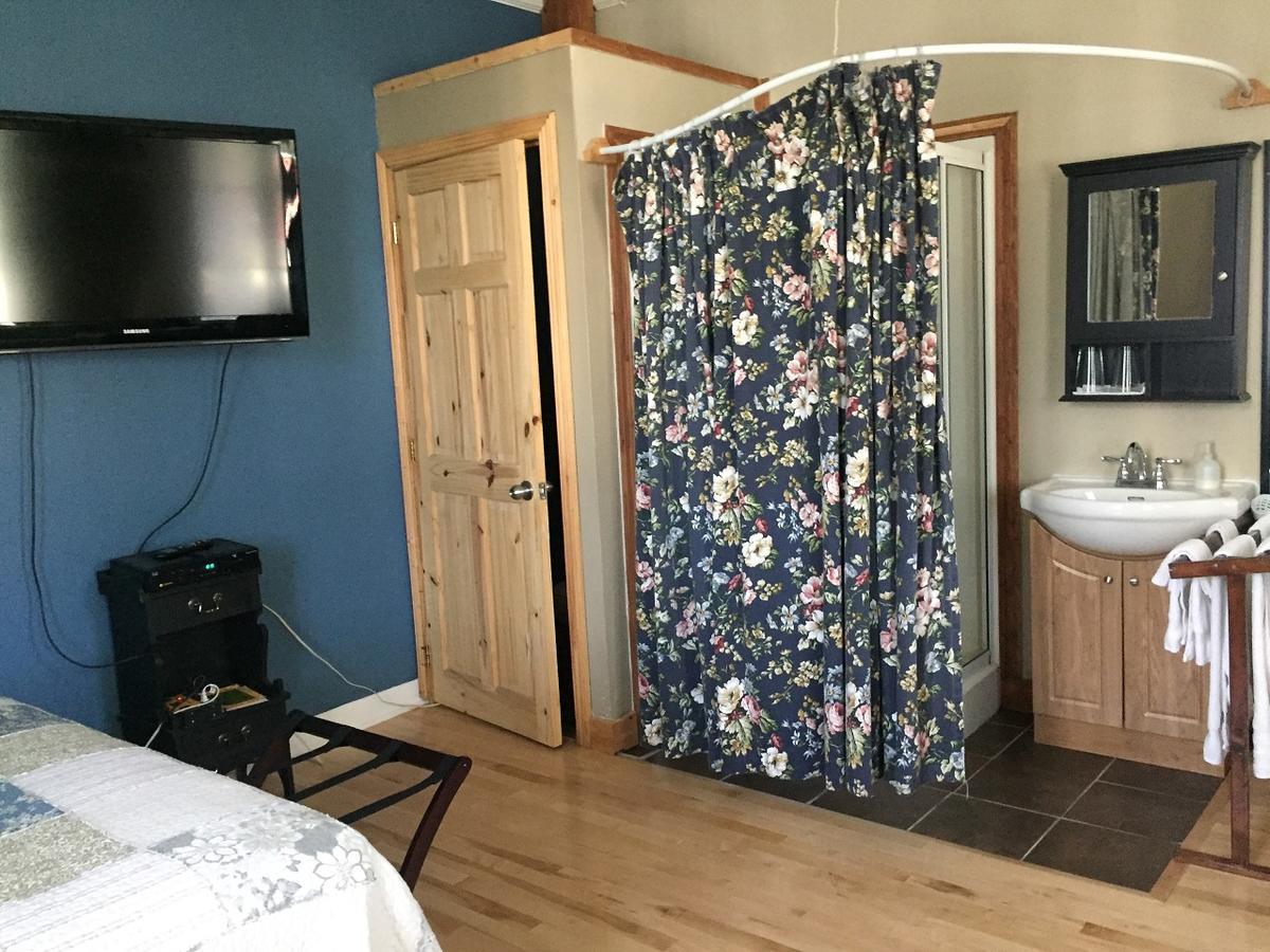 Bed and Breakfast Gil Ann Saint-André-Avellin Exterior foto